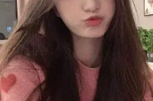 优思益塌房始末：明星集体道歉背后假洋牌与代工厂的真相